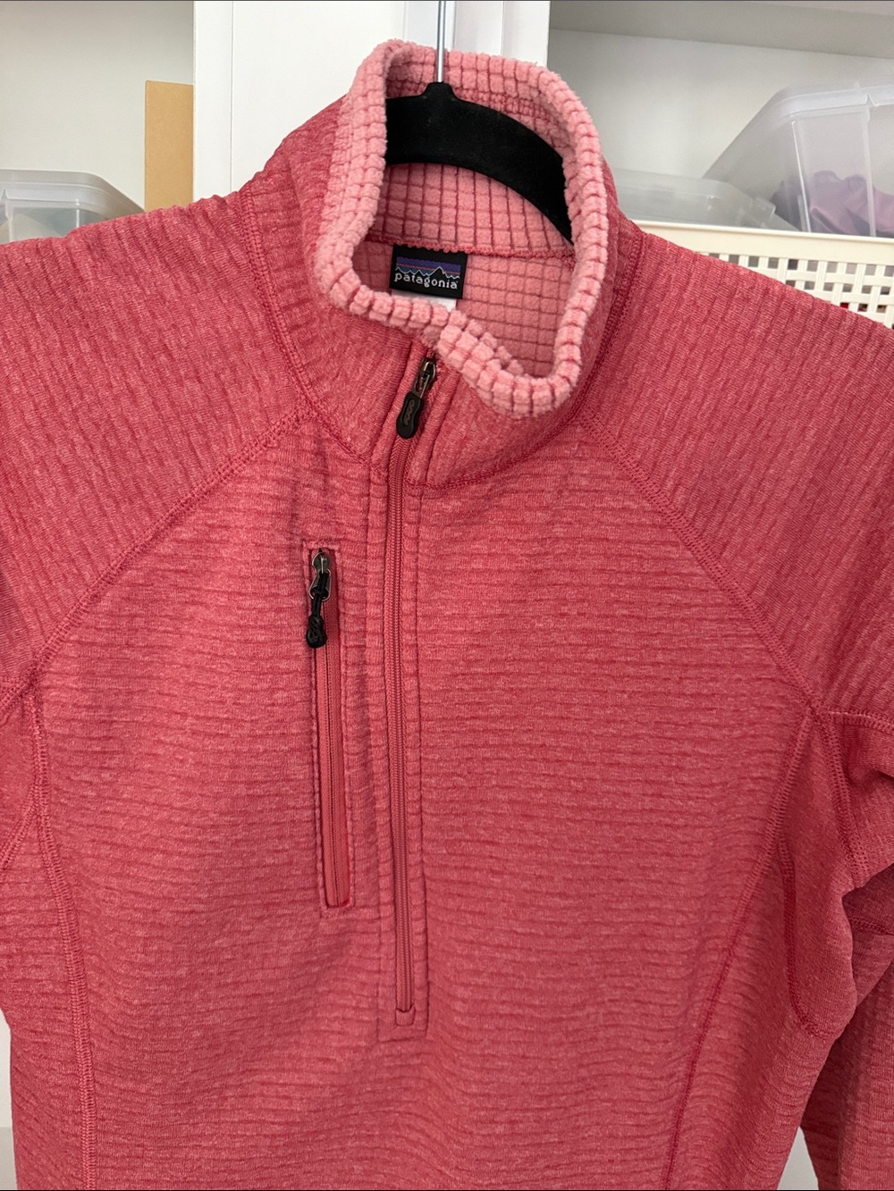 Patagonia Womens R1 Flash 1/2 Zip Pullover Medium Poppy Fields Summer Pink X-Dye - Picture 5 of 8